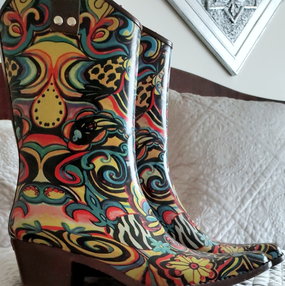 Rainboots